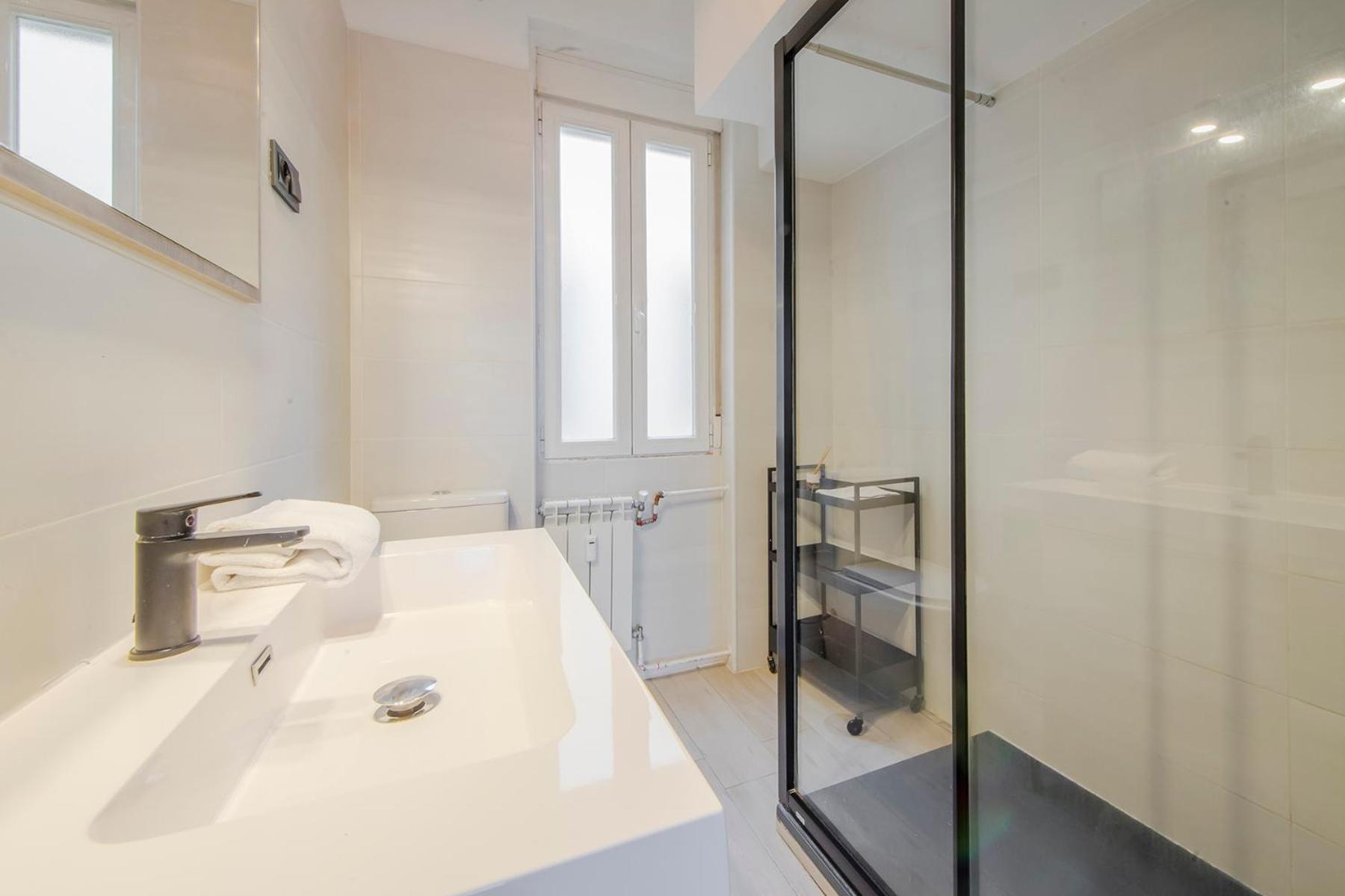 Aventura Y Tradicion En La Latina, Conoce Toledo 77 Apartment Madrid Exterior photo