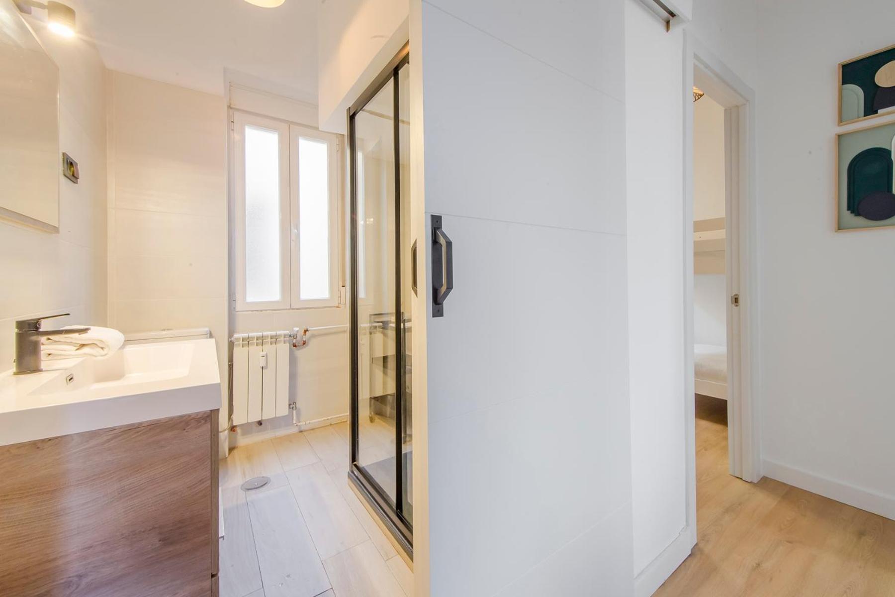 Aventura Y Tradicion En La Latina, Conoce Toledo 77 Apartment Madrid Exterior photo